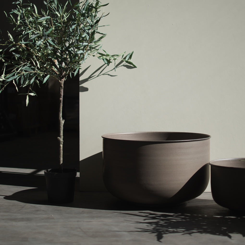 Pflanzschale Out Wide - braun