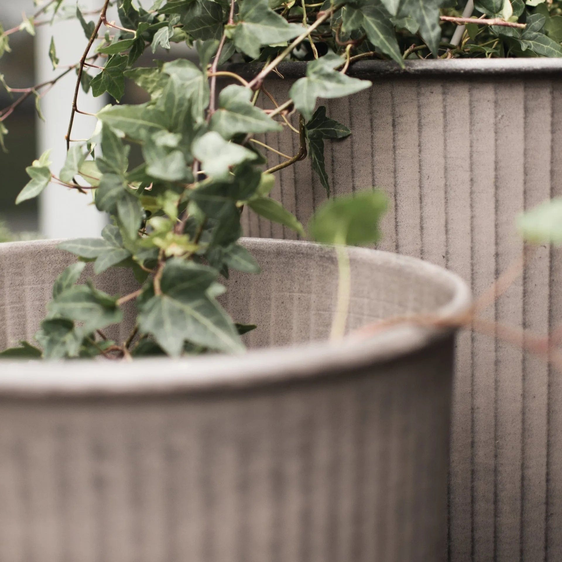 Pflanztopf Out Stripe - braun