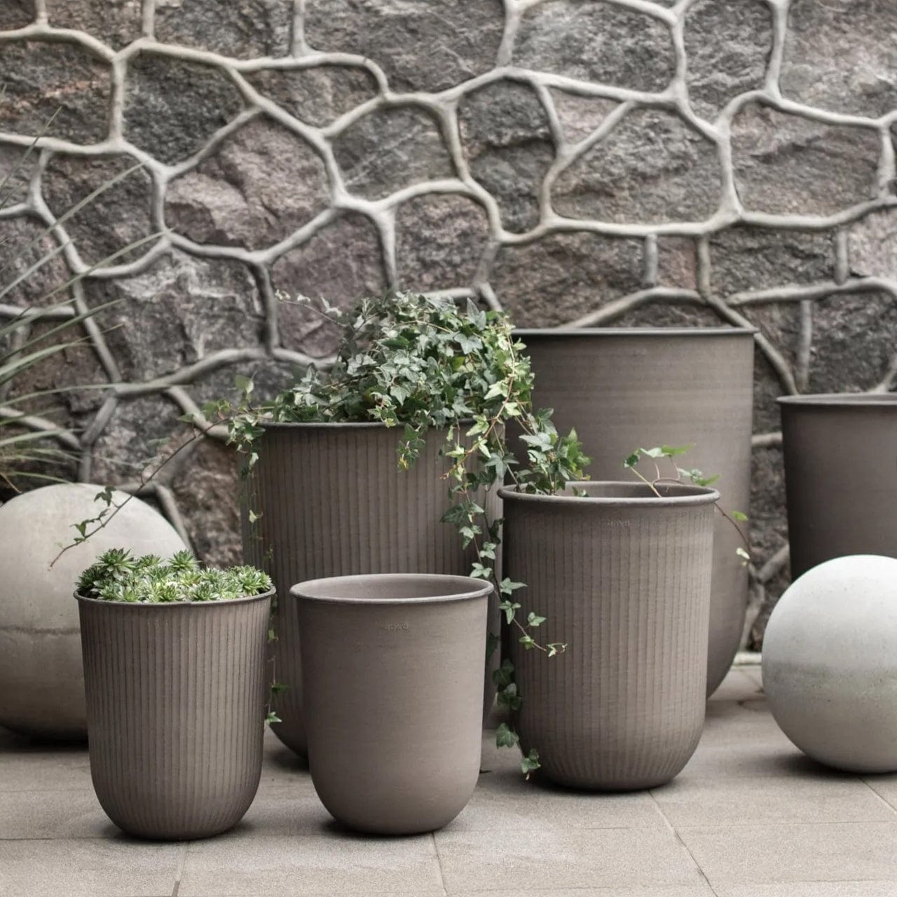 Pflanztopf Out Stripe - braun