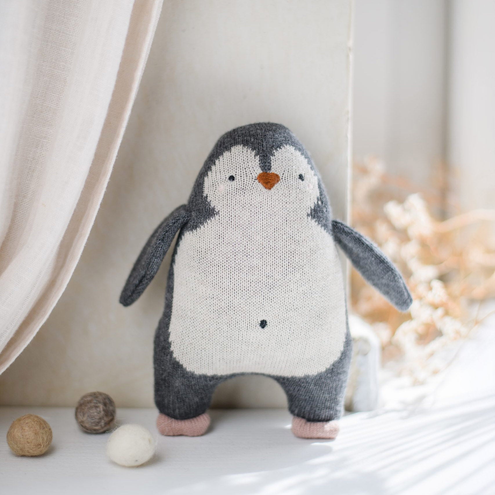 Babyrassel Pinguin - dunkelgrau