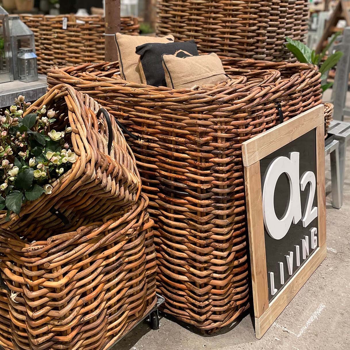 Rattan Korb eckig magnum low - 107x100cm