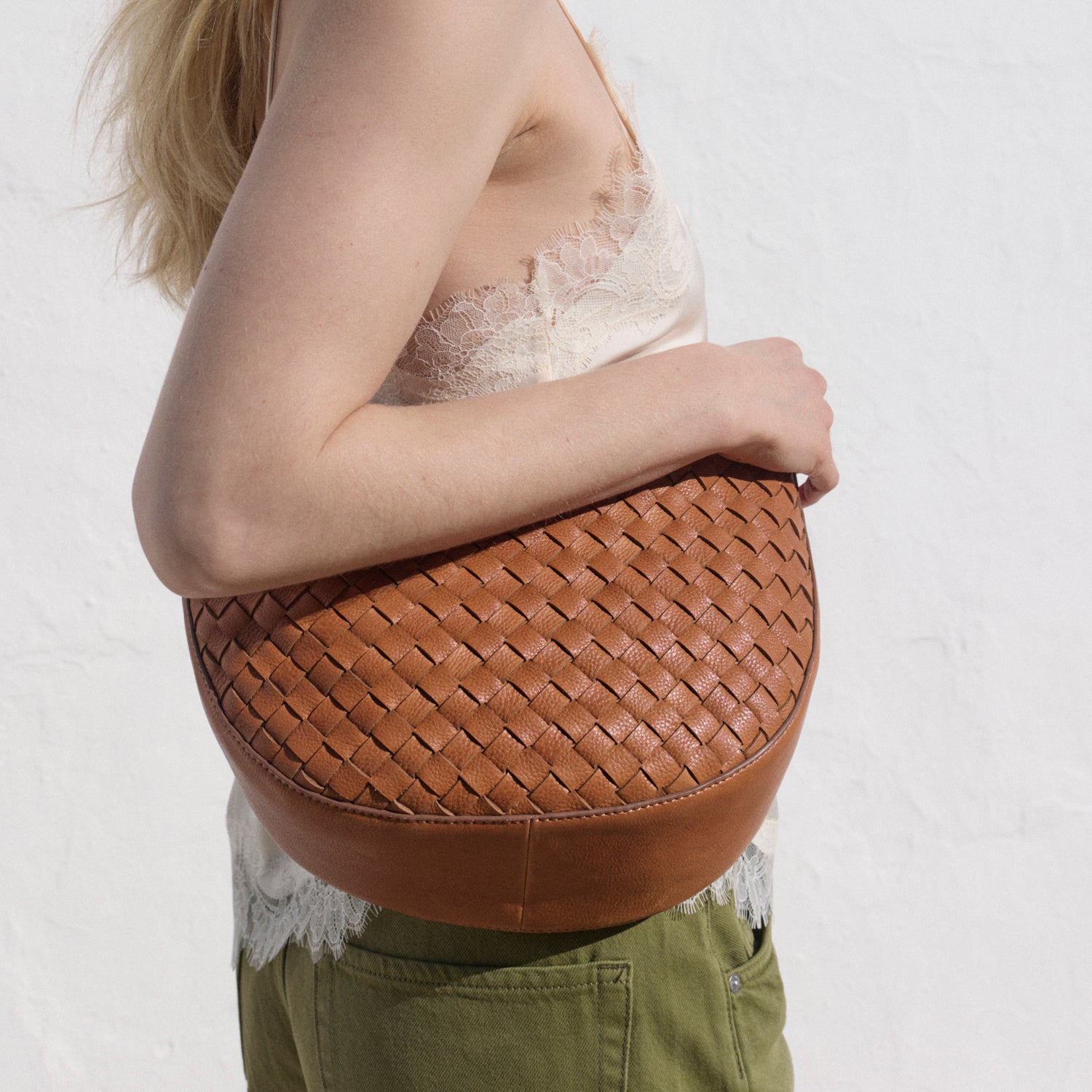 Leo Maxi Tasche - Leder Woven Cognac