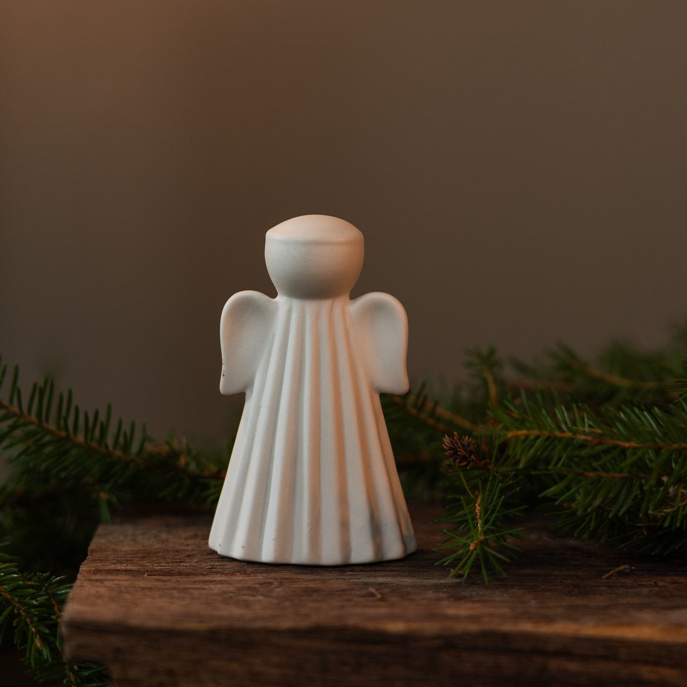 Dekofigur Engel Saga - weiß