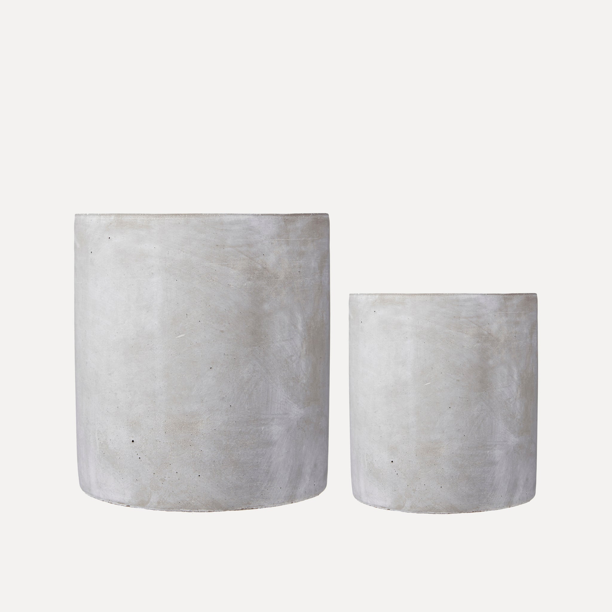 Übertopf Siri aus Beton - grau