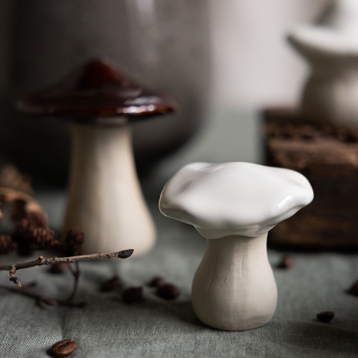 Pilz Skogsryd - weiß