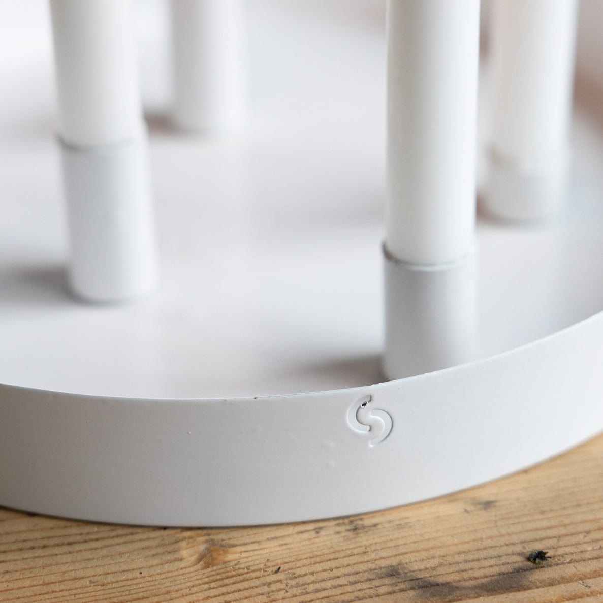 B-WARE Tablett Sund L mit magnetischen Kerzenhaltern - weiß