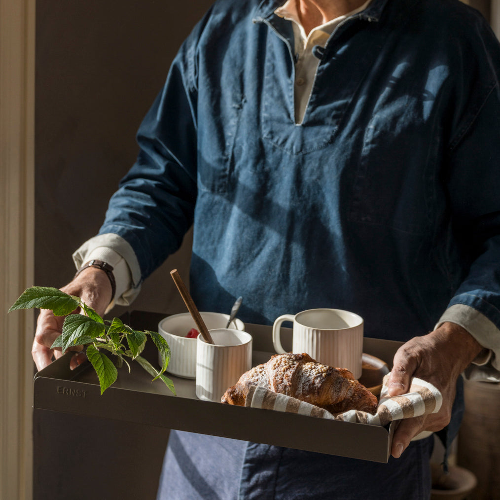 Tablett ernst - braun