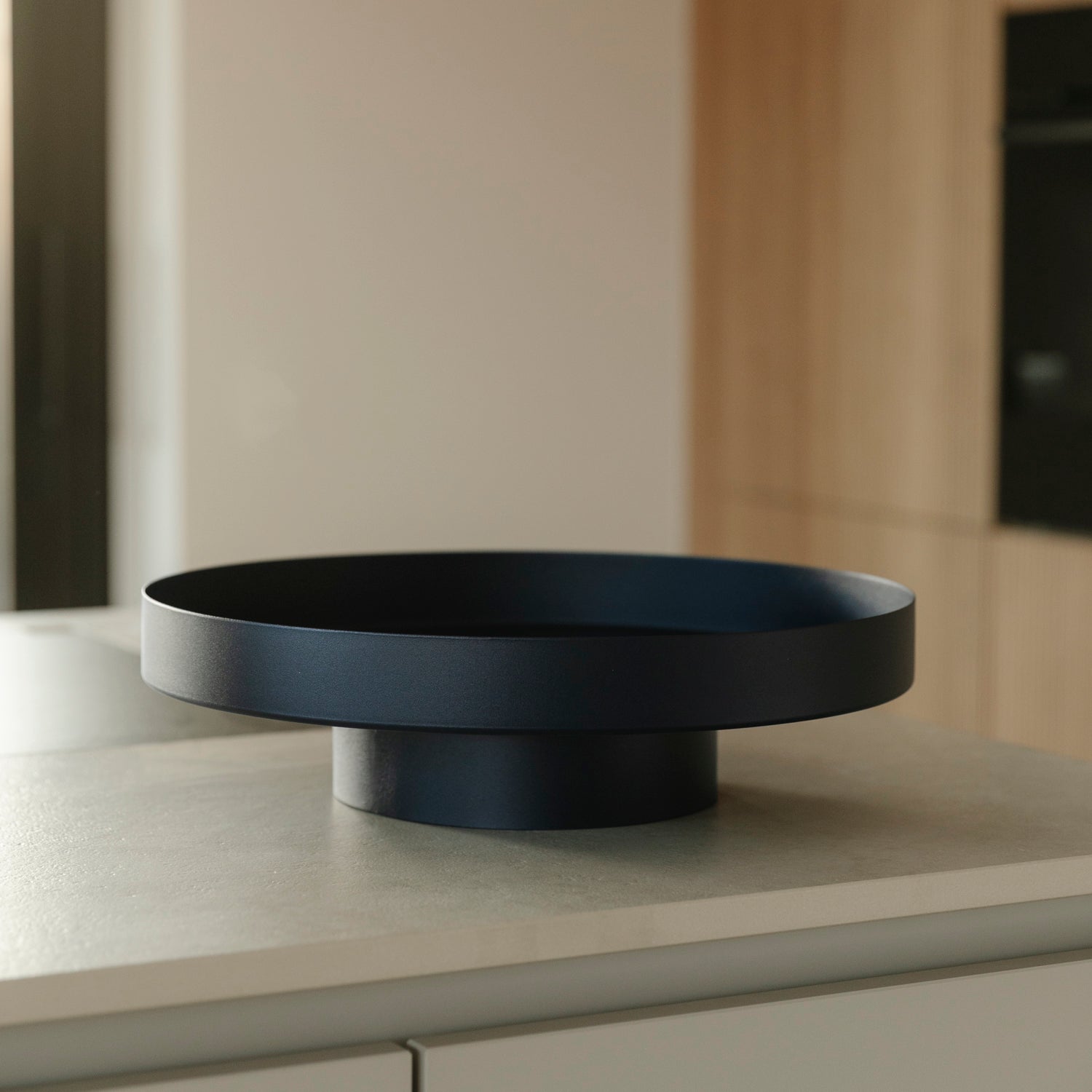 Tablett Erik mit Fuß - nachtblau