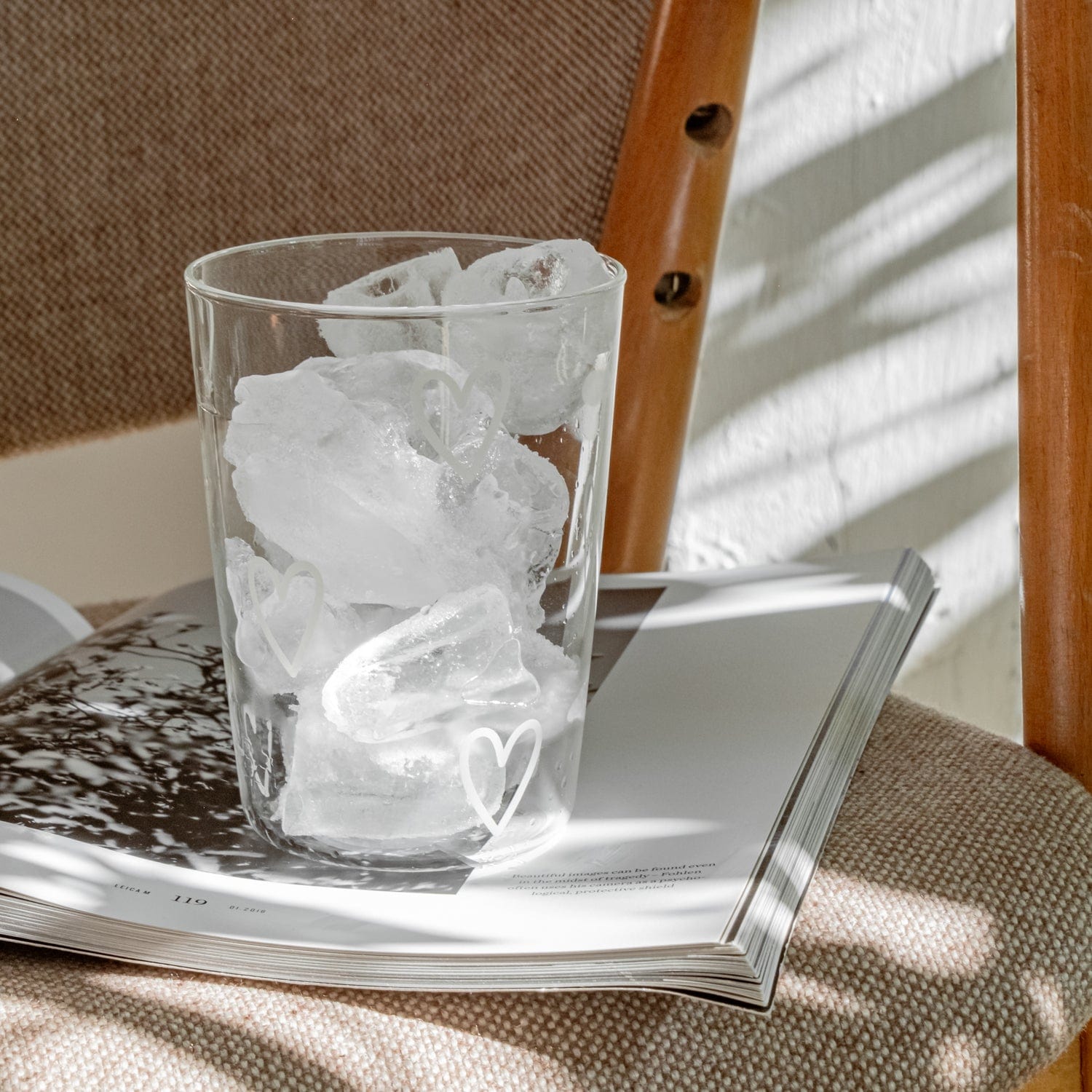 Trinkglas Herzen - weiß