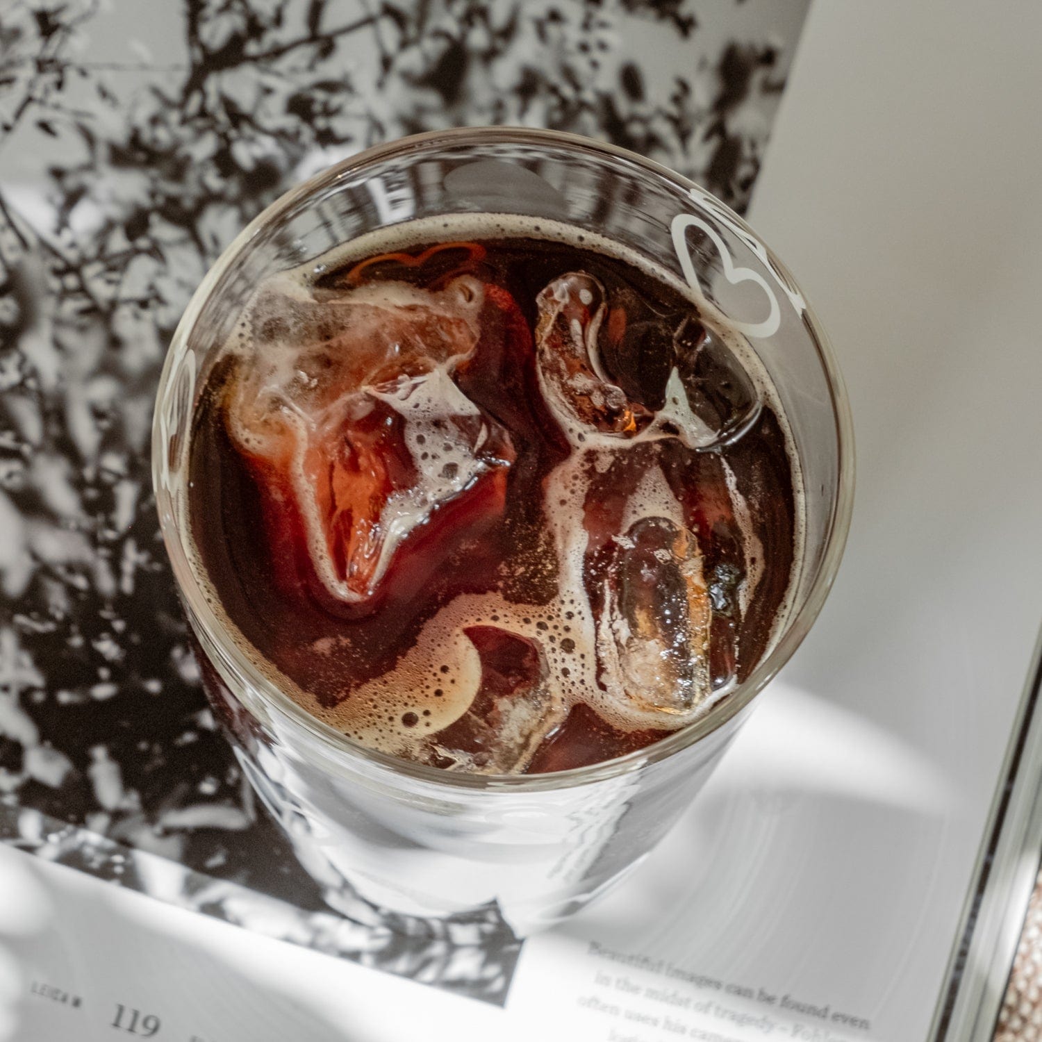 Trinkglas Herzen - weiß