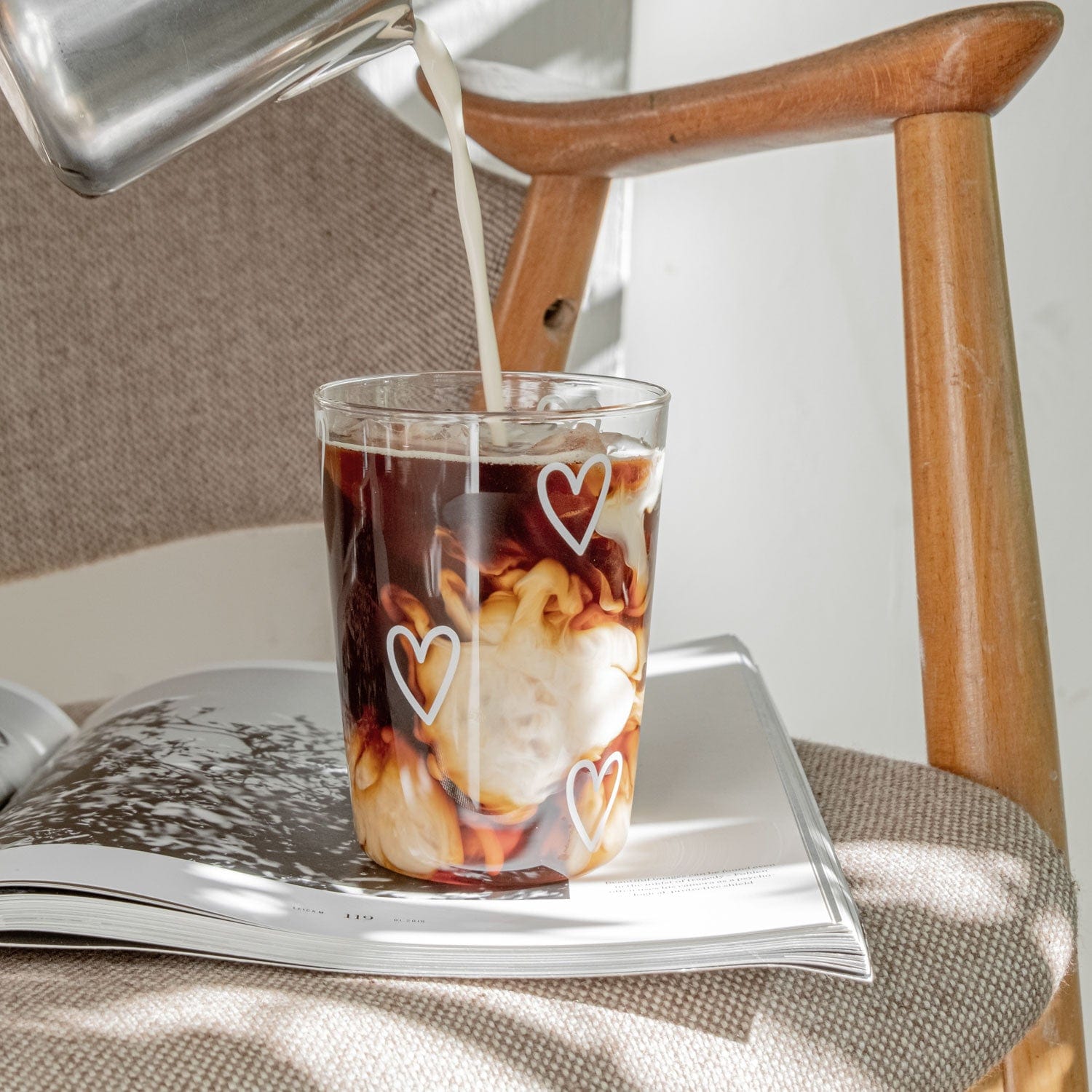 Trinkglas Herzen - weiß