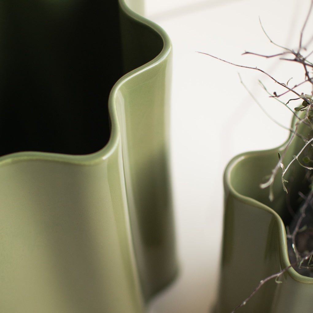 Vase Filter - shiny green