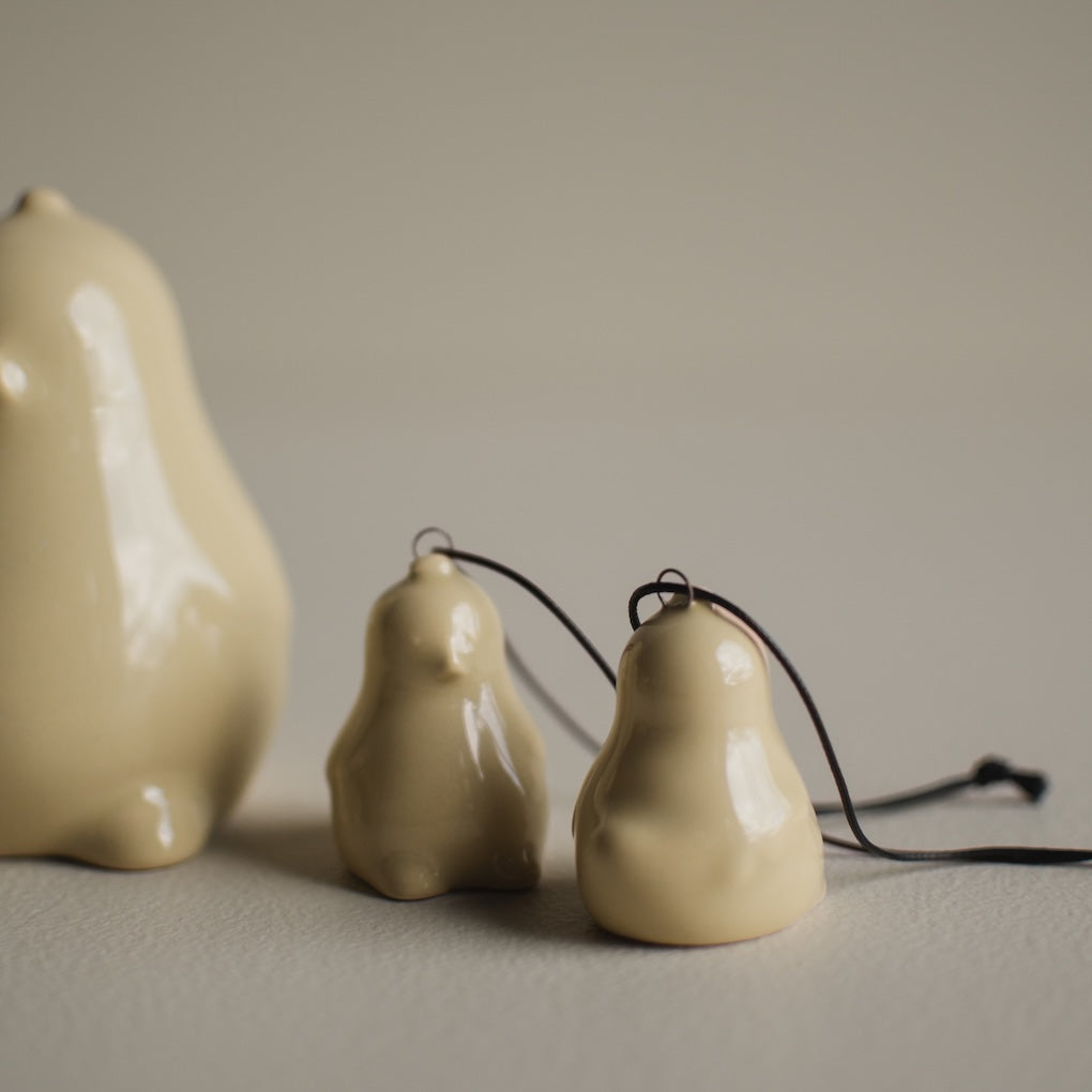 Dekoanhänger Chubby Chicken - shiny yellow