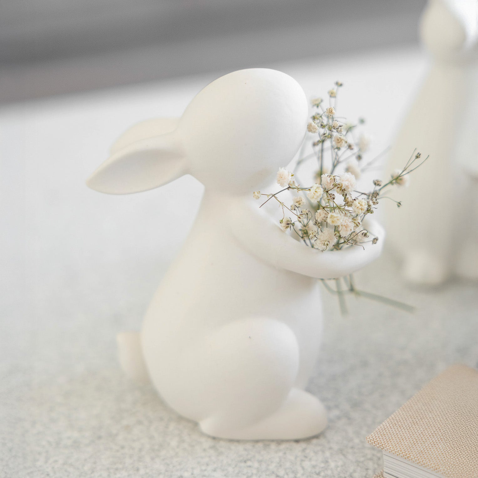 Osterdekoration Hase Joar - weiß