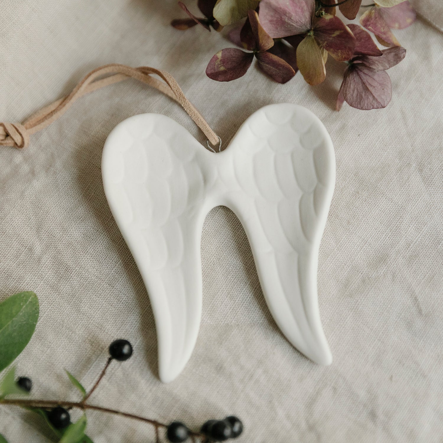 Dekoanhänger Engelsflügel doppelt - weiß