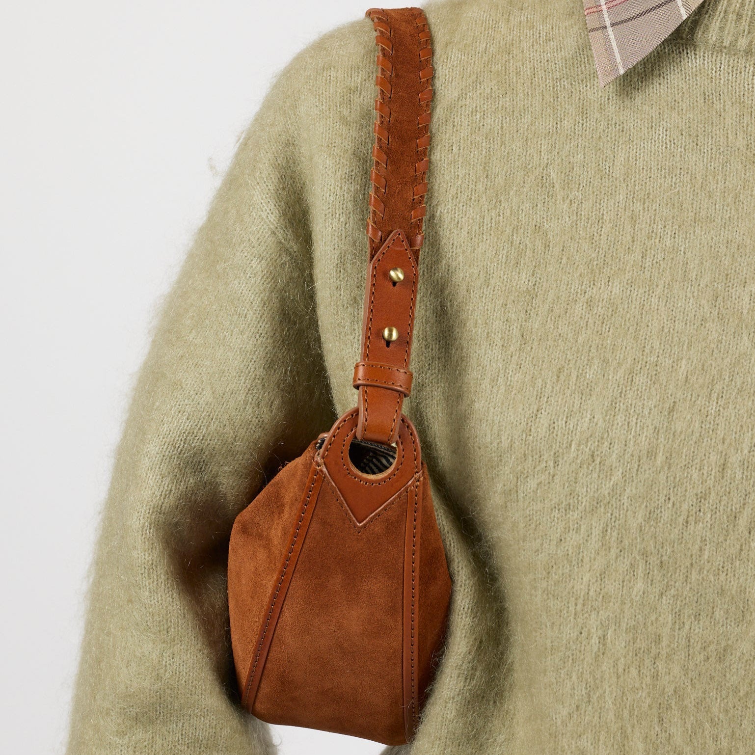 Leo Tasche - Suede Leder Cognac