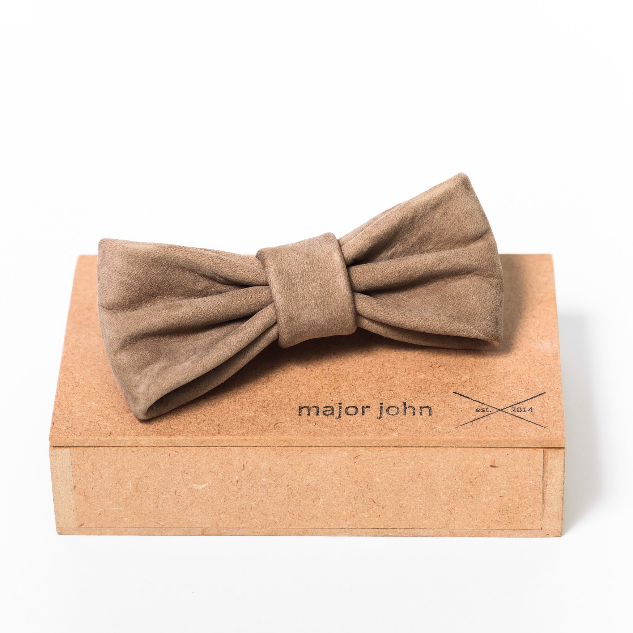 Fliege aus Leder - hellbraun