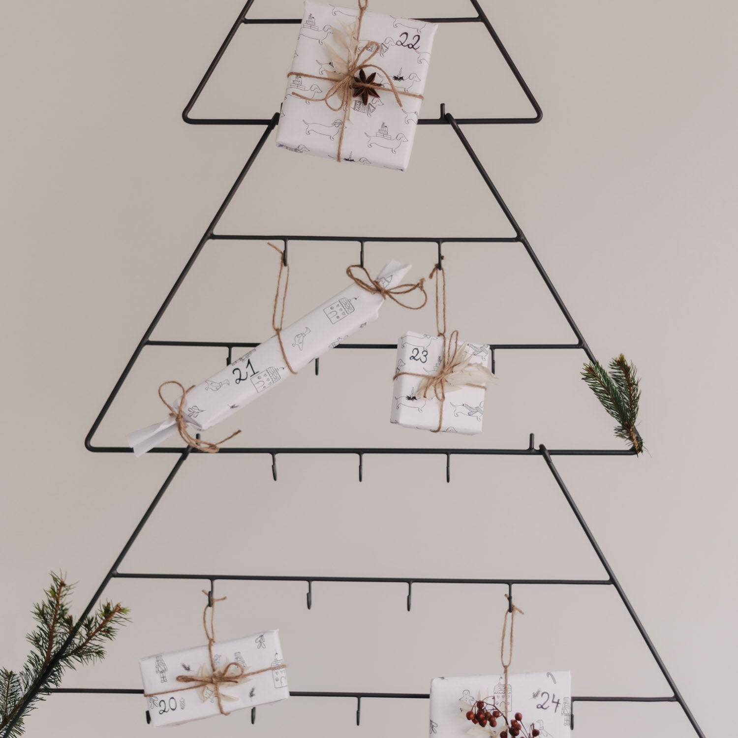 Adventskalender Tanne - schwarz