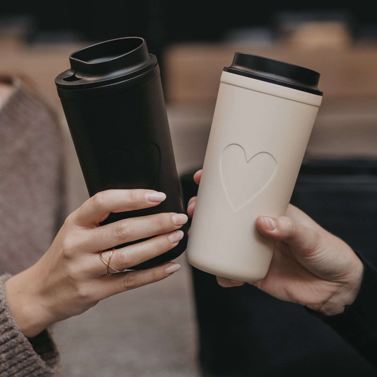 To go Becher Herz - schwarz