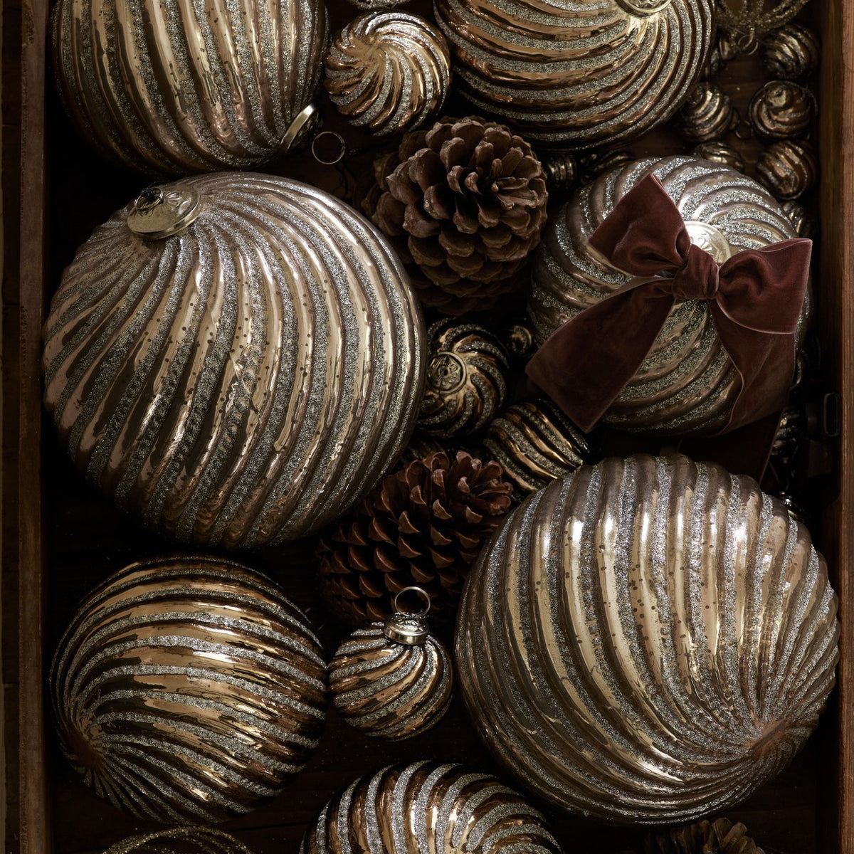 Weihnachtskugel Spinball - Caramel