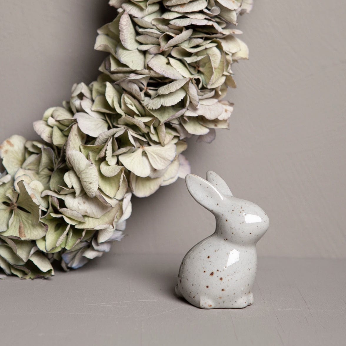 Hase Vera nature natur Storefactory Skandi