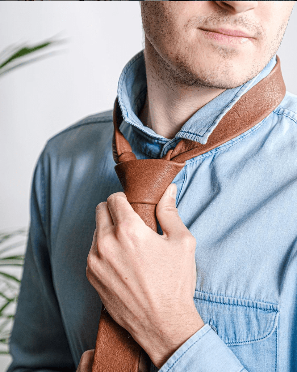 Krawatten aus Leder - mkono