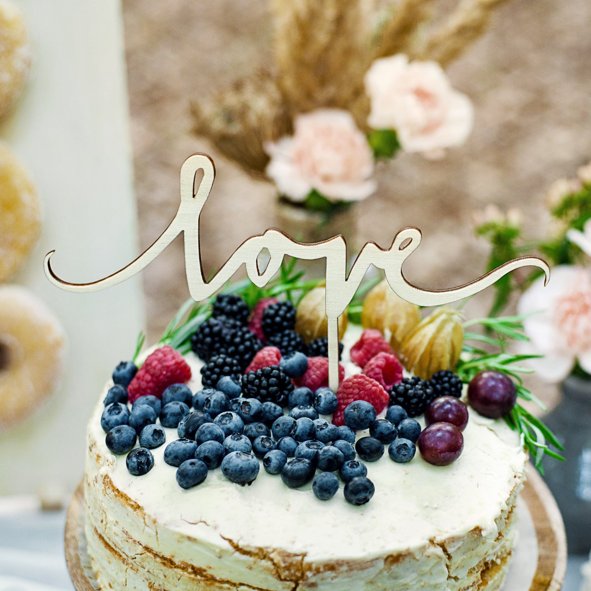 Cake Topper love aus Holz