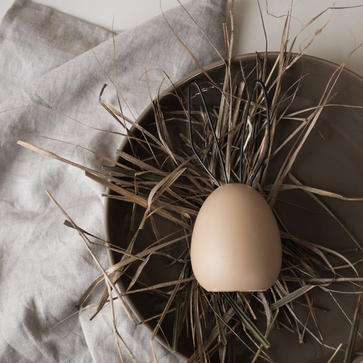 Hare Osterdekoration Hase - sand