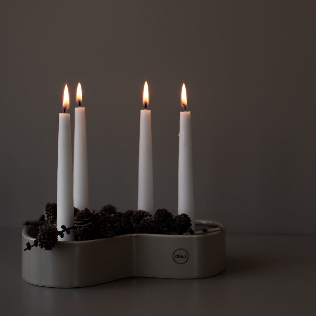 Kerzenhalter Adventskranz von DBKD in beige glänzend