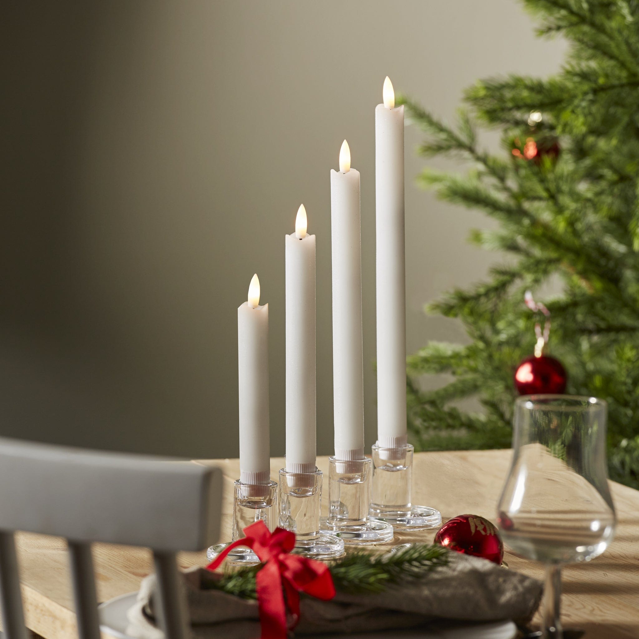 LED-Kerze Stabkerzen 4er Pack versch. Größen - weiß