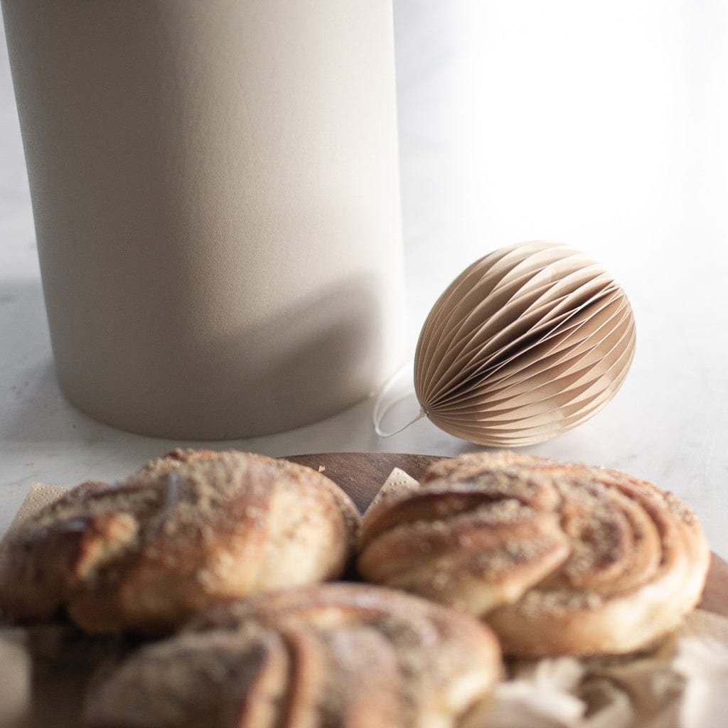 Ovoid Osterei aus Papier - sand