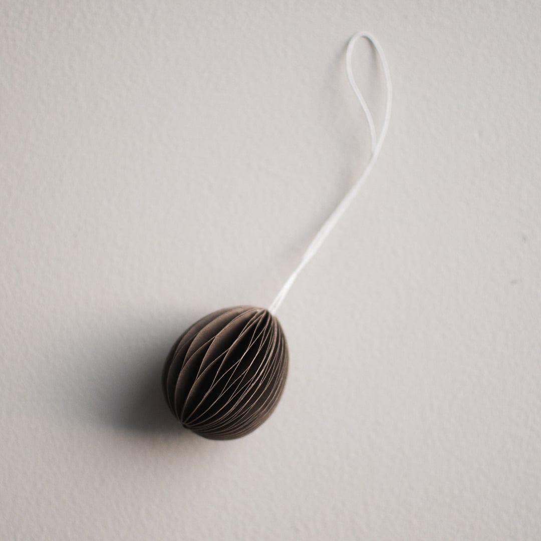 Ovoid Osterei aus Papier - braun