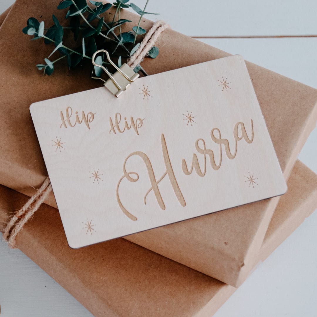 Holzkarte Hip Hip Hurra