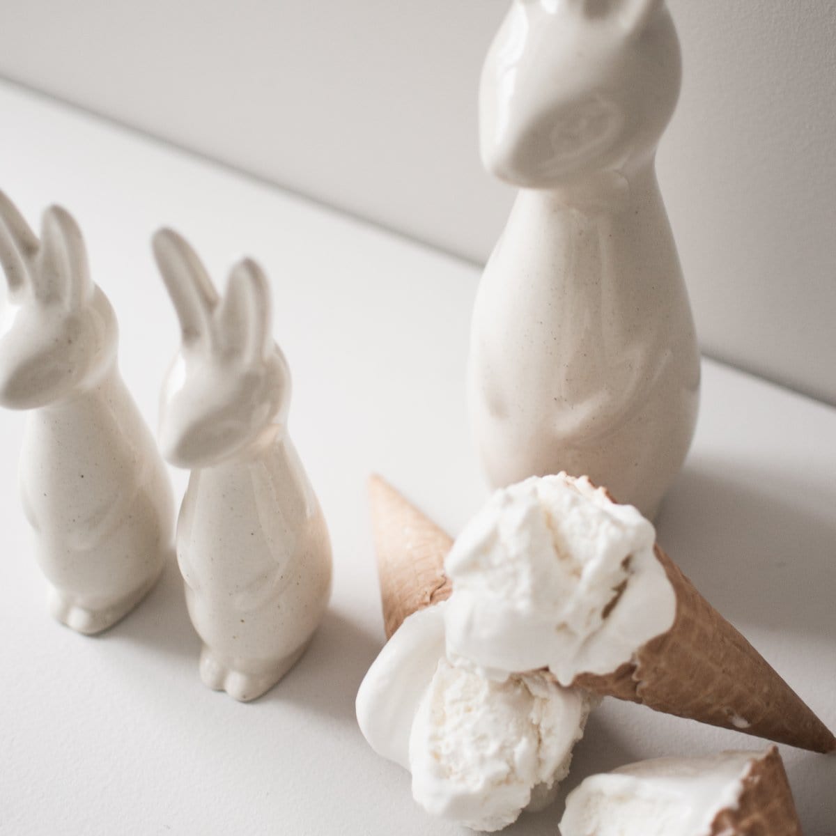 Swedish Rabbit Osterdekoration - vanille