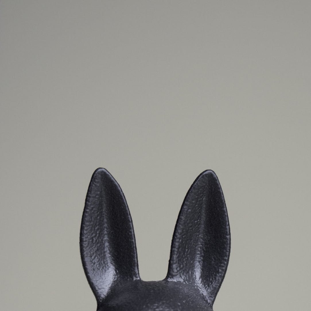 Eating Rabbit Schale mit Deckel - cast iron