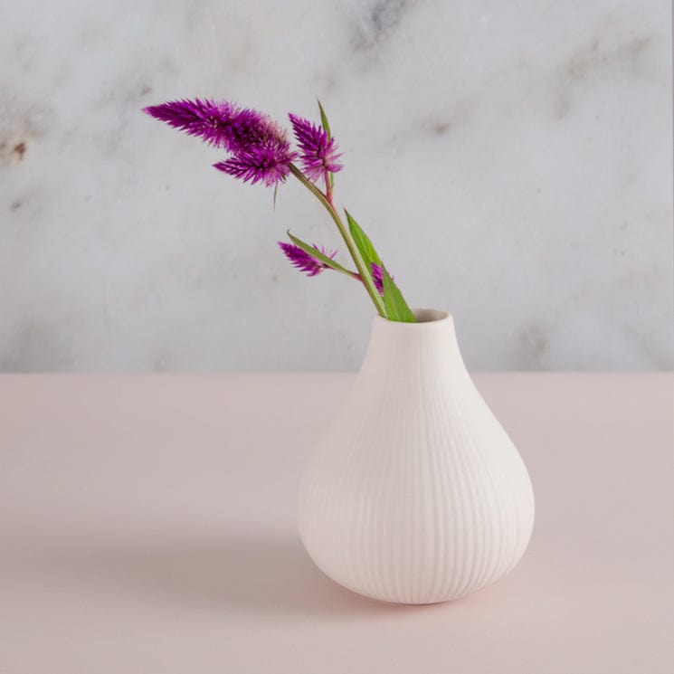 Vase Ekenas rosé rund mit Rillen Skandi Storefactory