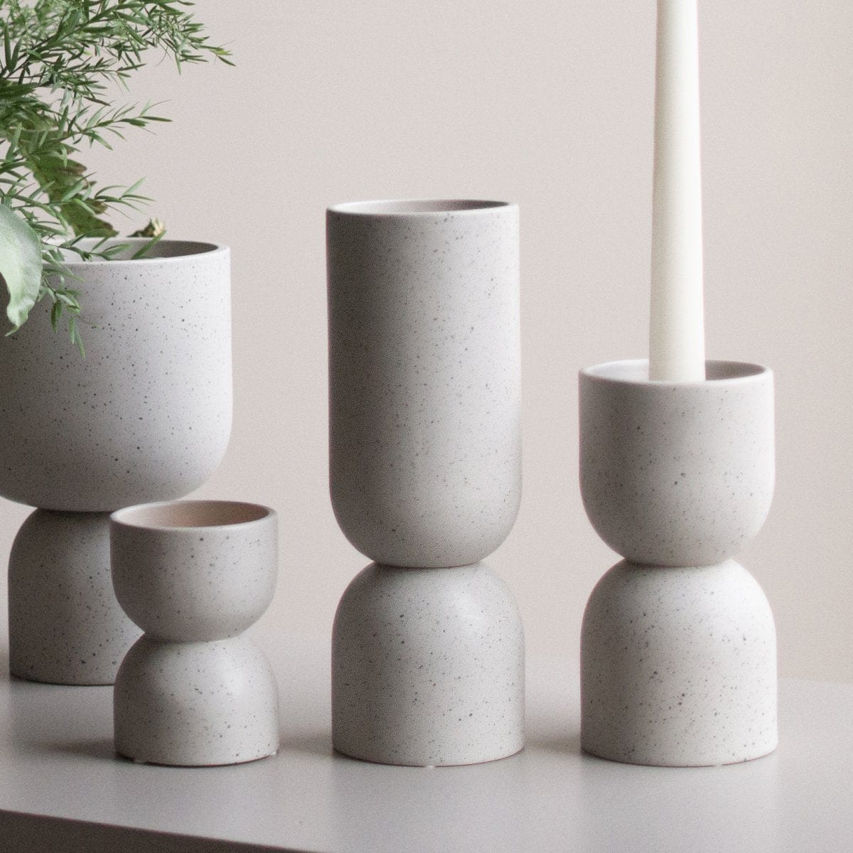 Vase Post - mole dot