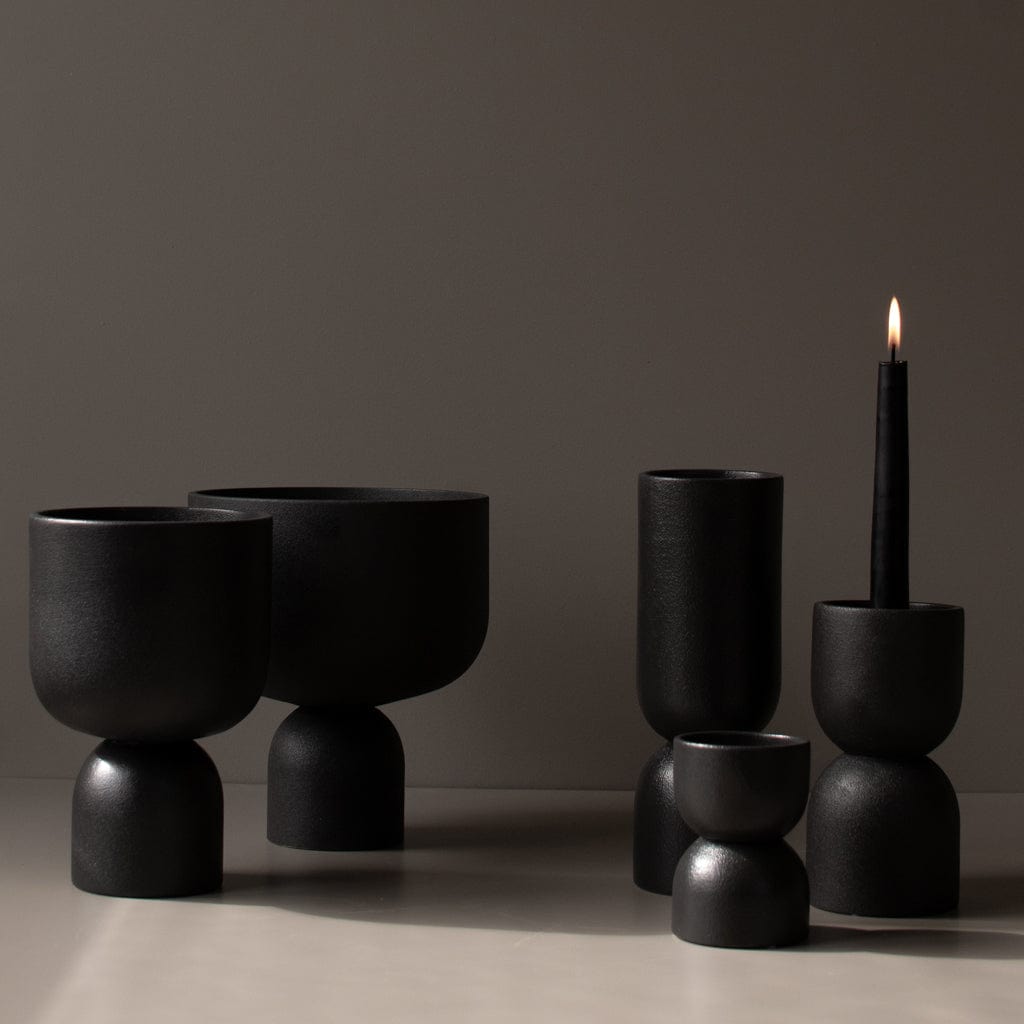 Übertopf Post L - cast iron