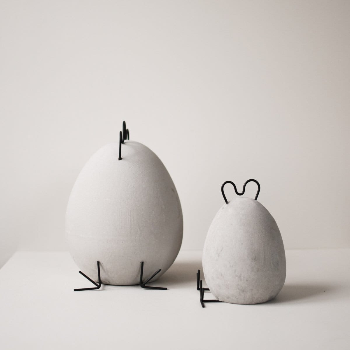 Heavy Hen aus Beton - grau