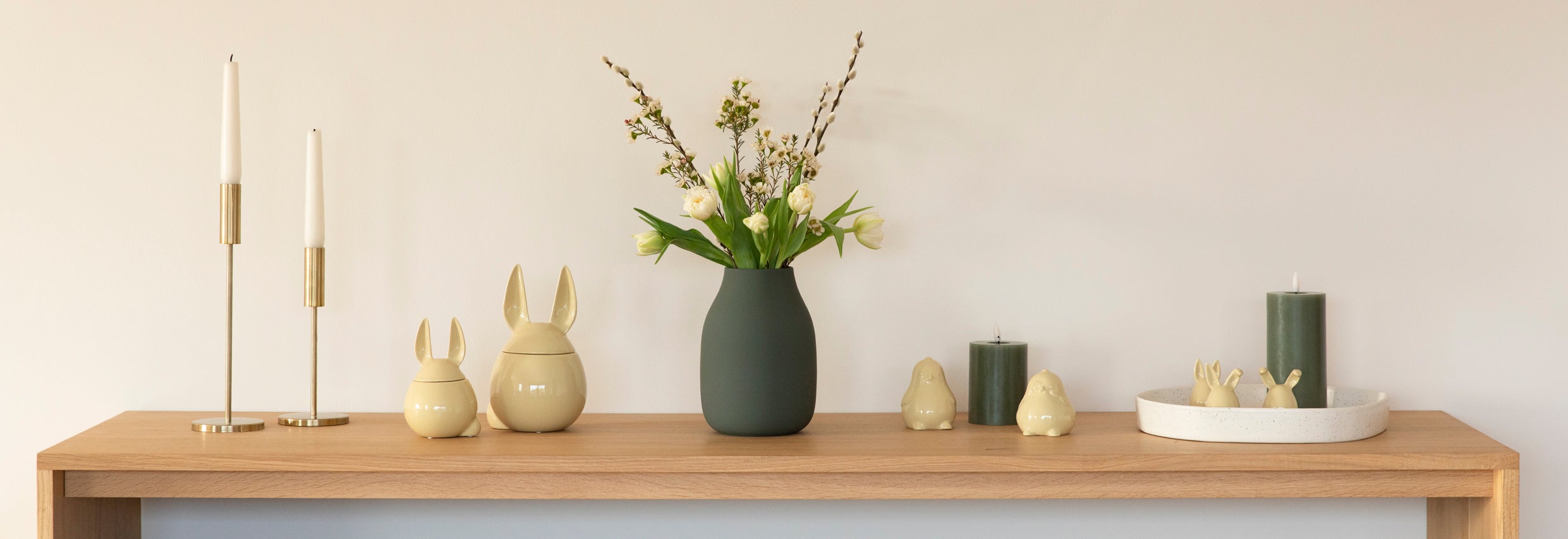 Trendfarbe Butter Yellow – Der sanfte Frühlingsliebling 2026