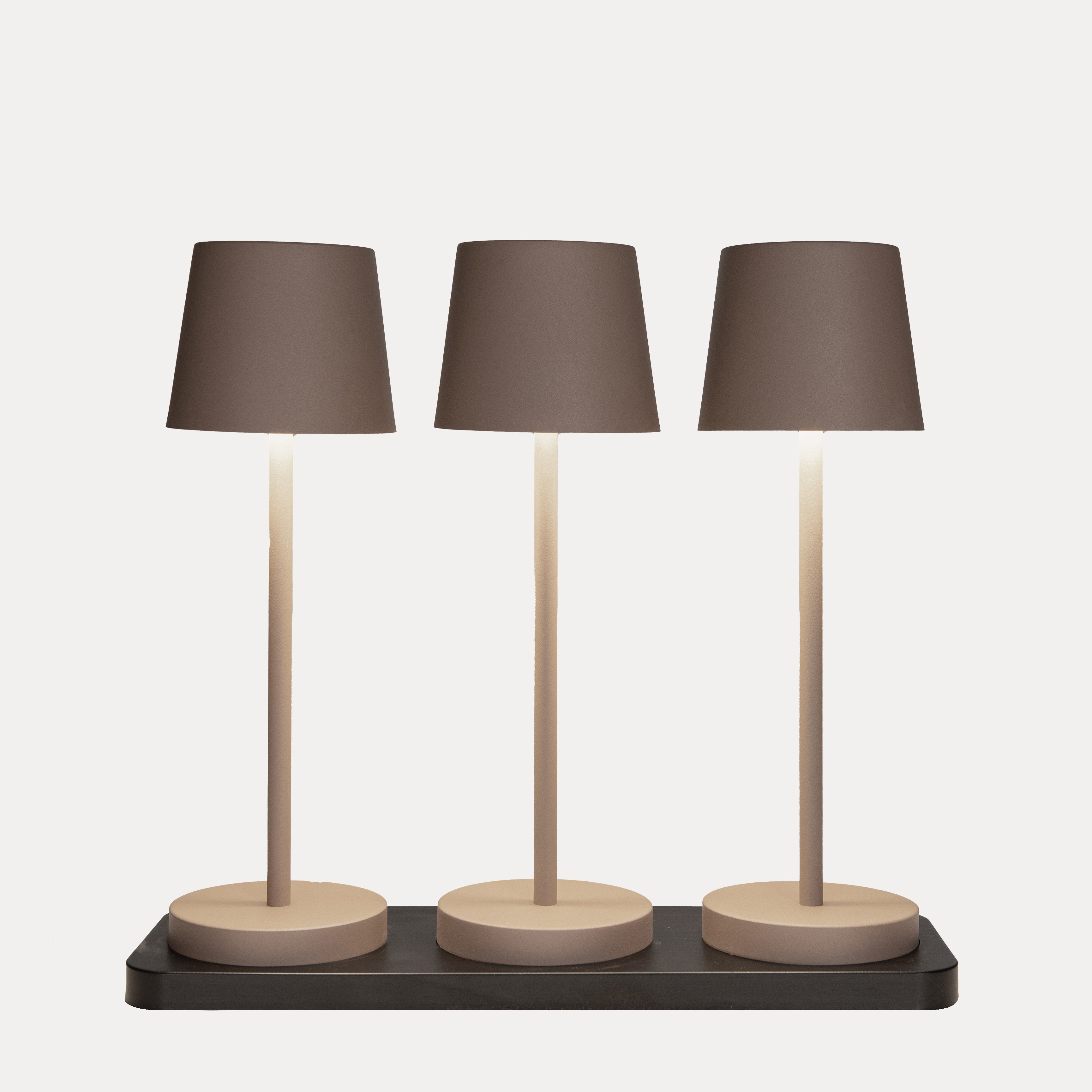 LED Tischlampe 3er Set mit Ladestation - taupe