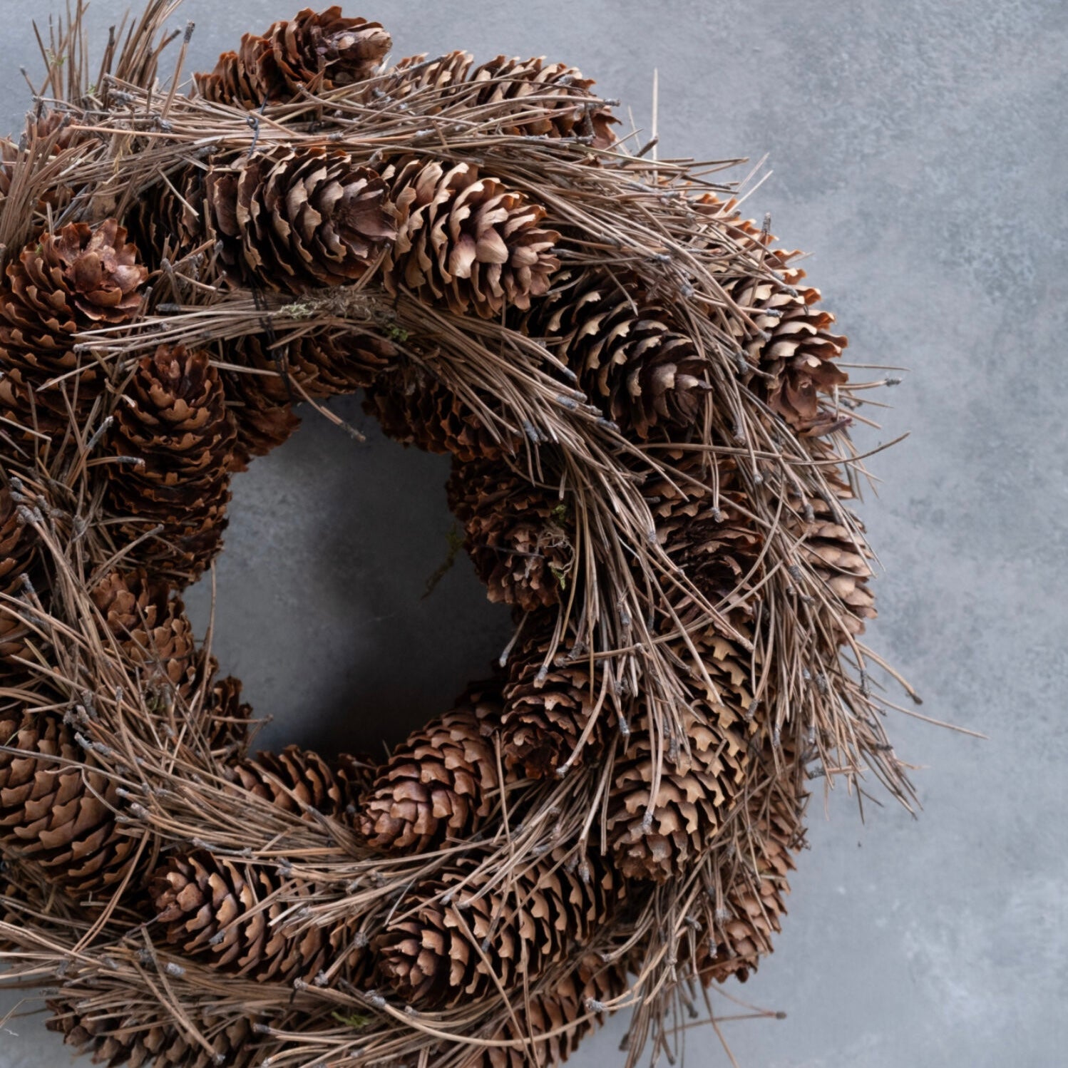 Kranz Zapfen & Piniennadeln - braun