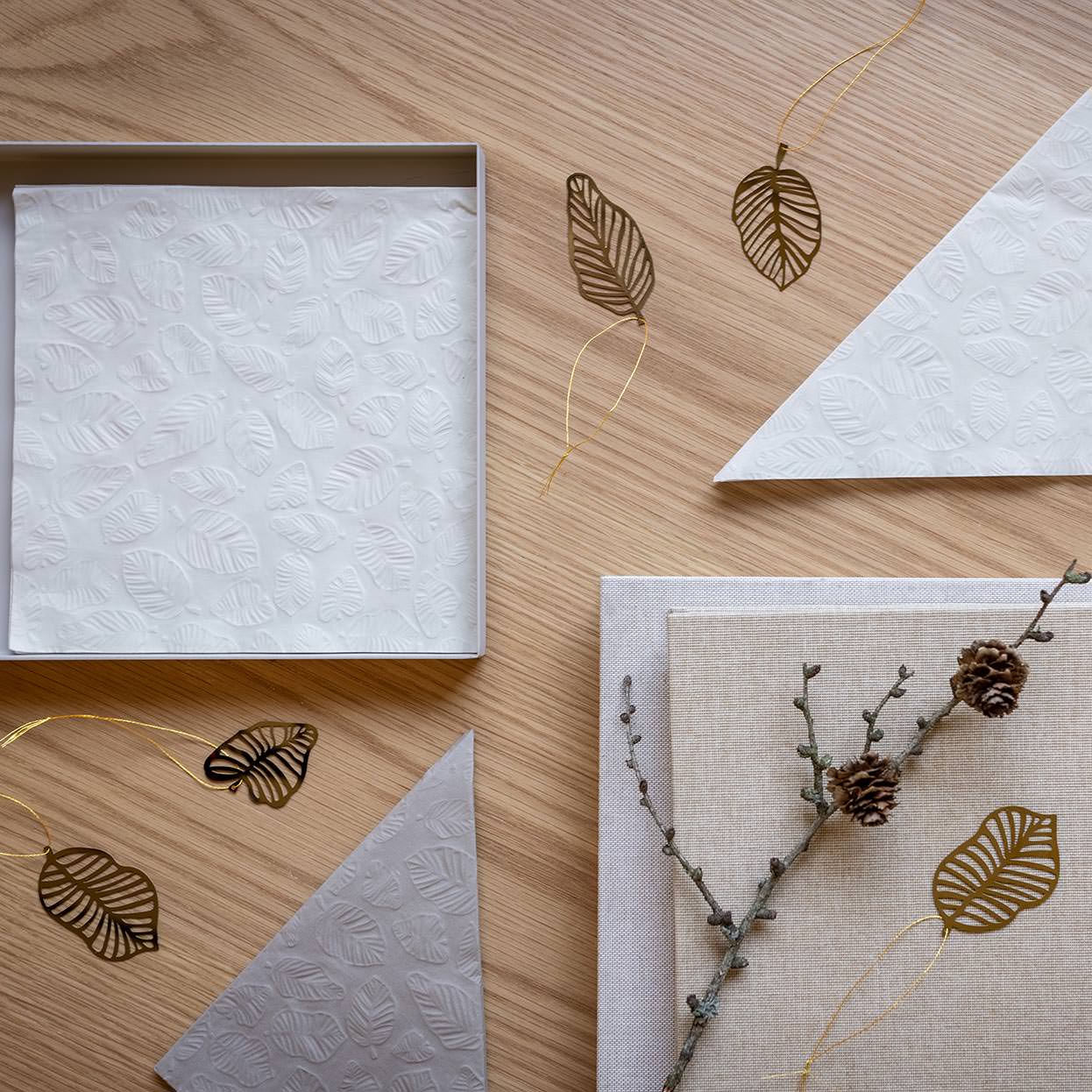 Dekoanhänger Leaf 4er Set - gold