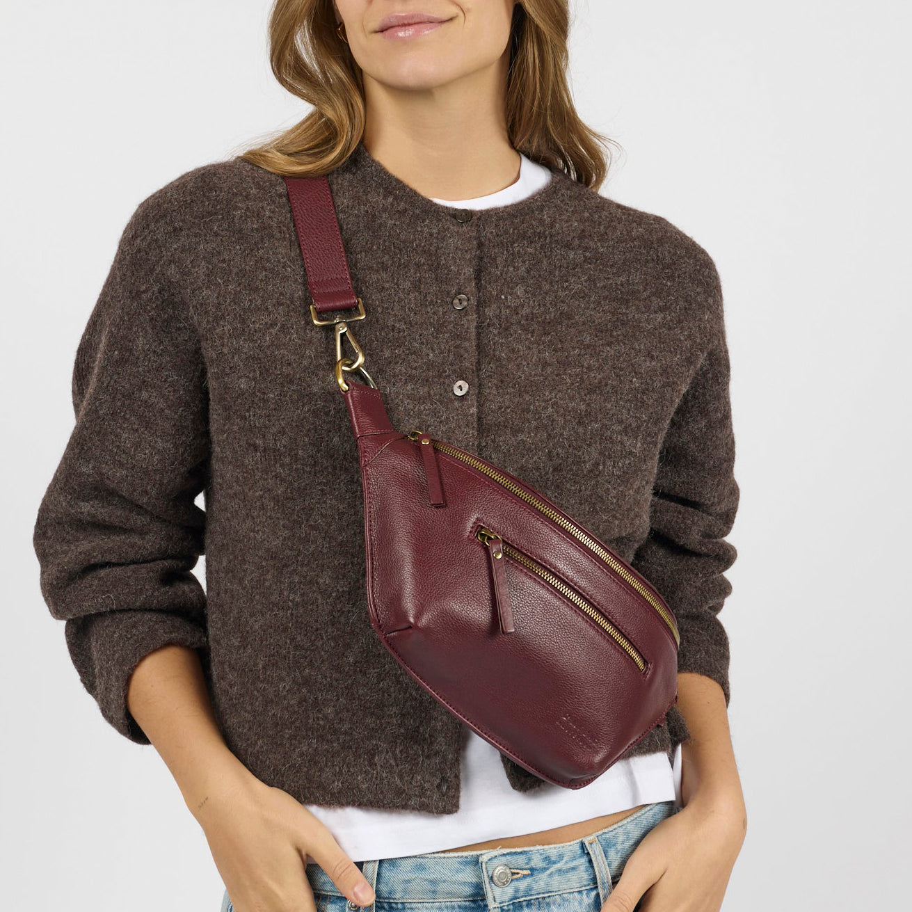 Drew Bauchtasche - Leder Dark Cherry mit 2 Straps