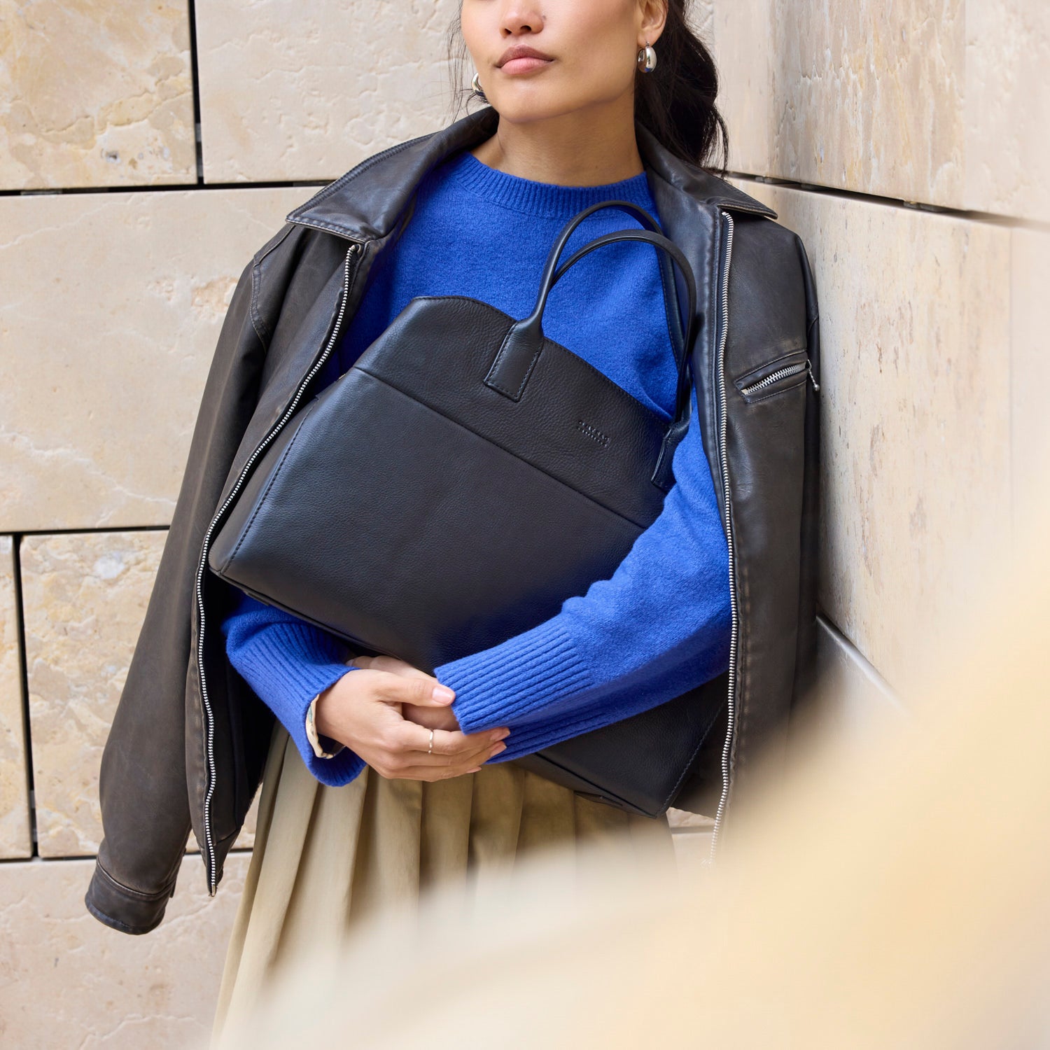 Rita Tasche - Leder Schwarz mit 2 Straps