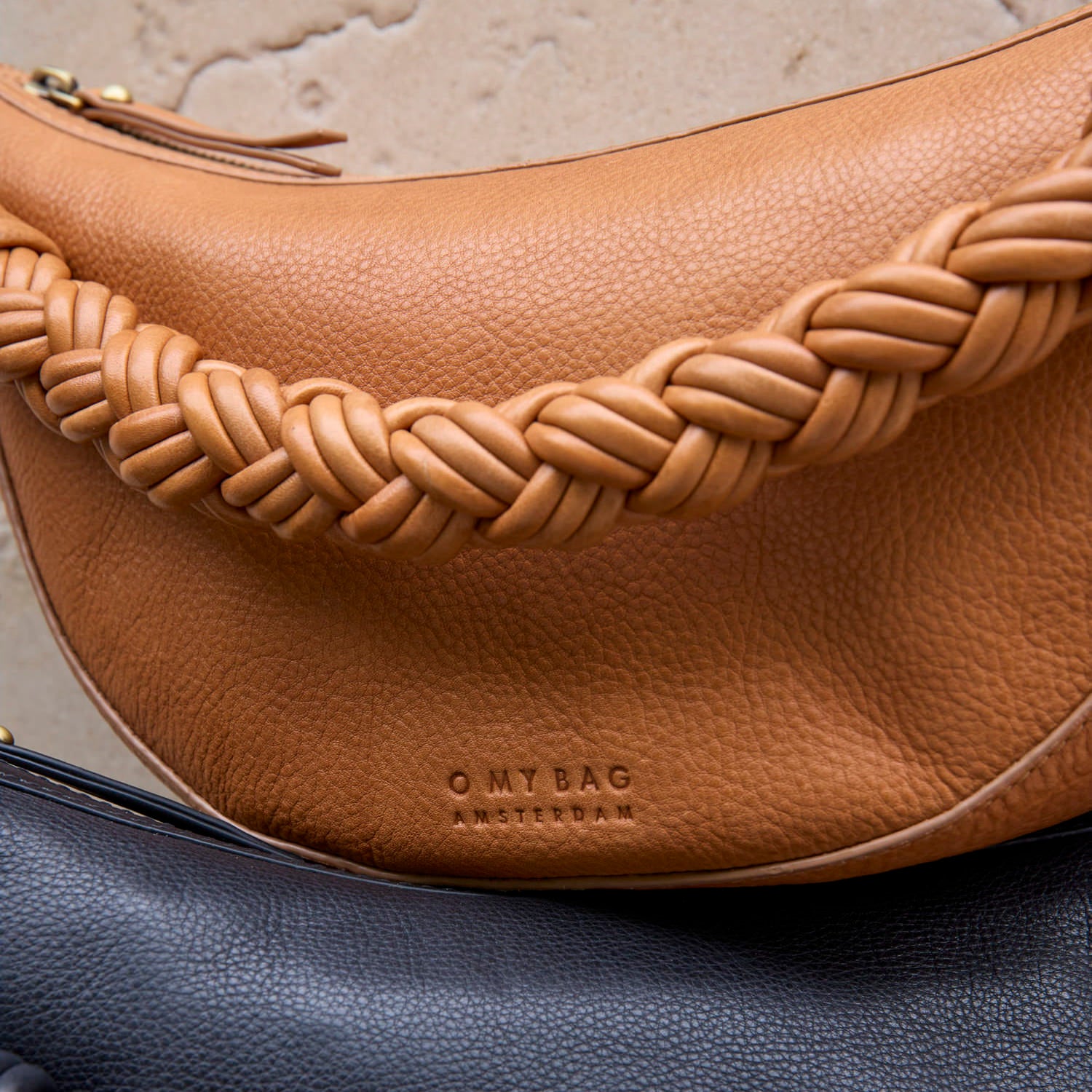 Leo Tasche - Leder Cognac mit 2 Straps
