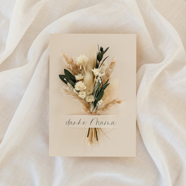 Muttertagskarte mit Trockenblumen - beige