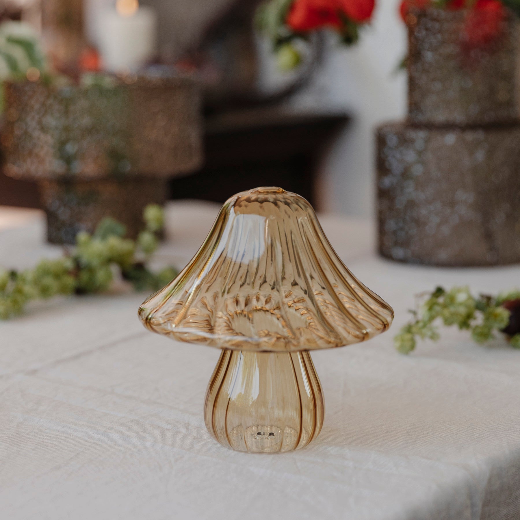 Pilz aus Glas L - honey