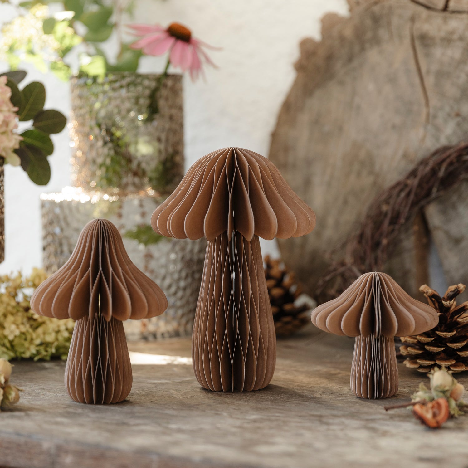 Pilz aus Papier - braun