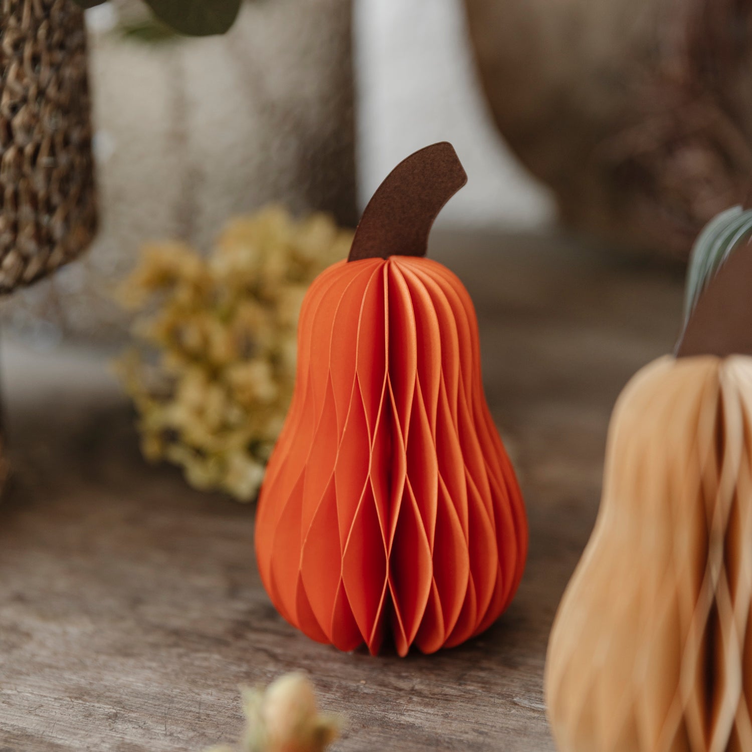 Kürbis hoch aus Papier - orange